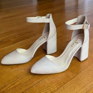 NWOT Lulu’s Ellarose Suede Ankle Strap Heels
